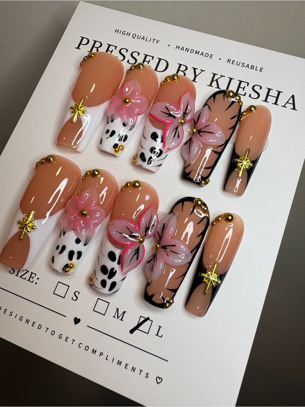 Nude Pink Floral Press-On Nail Set